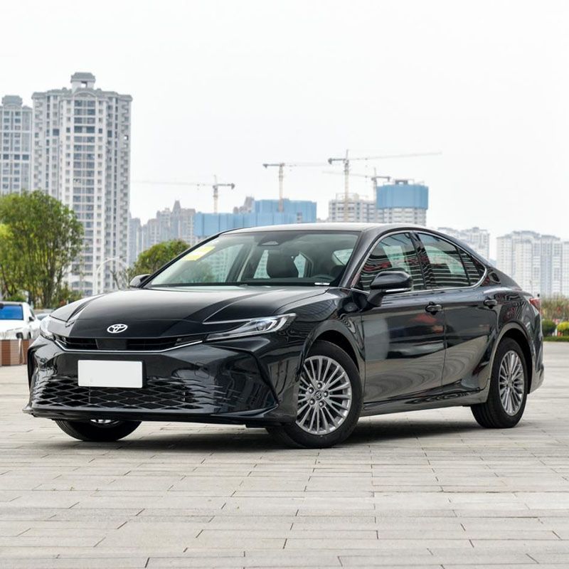 Toyota Camry бензин седаны