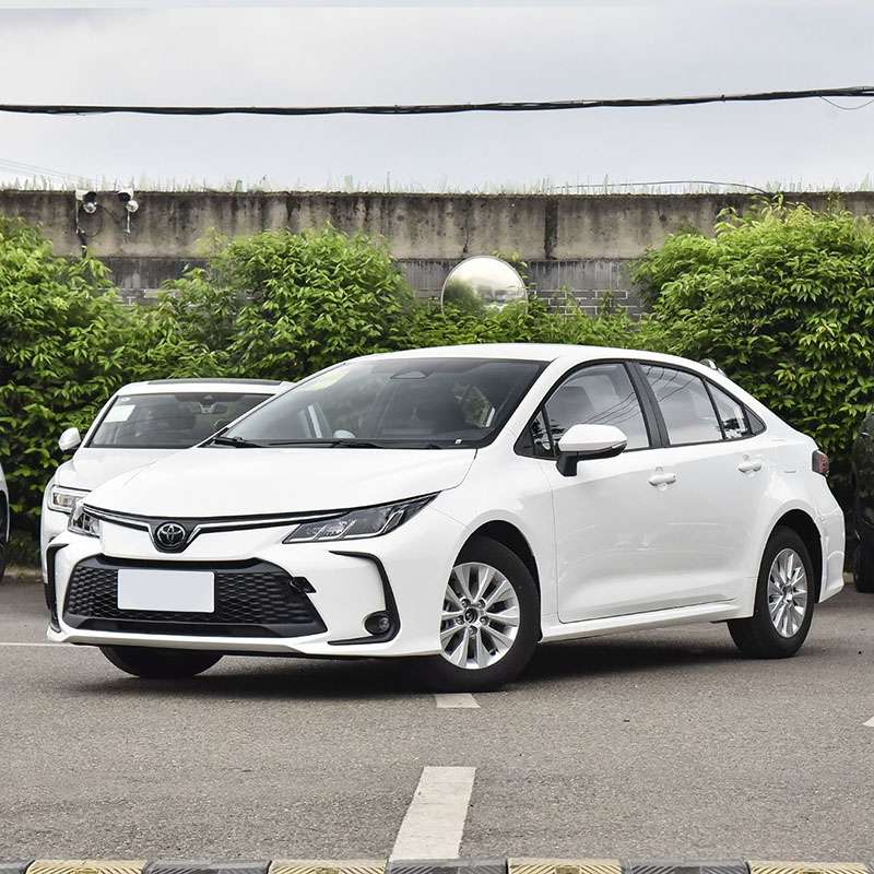 Toyota Corolla бензин седаны